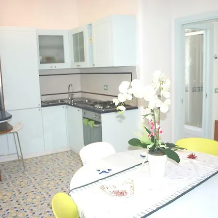 Casa Del Mare Apartment *